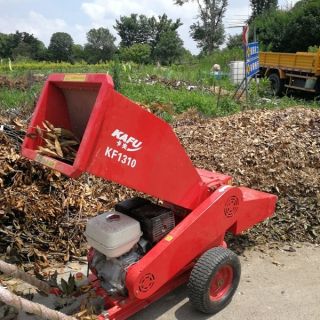 上海樹枝粉碎機，卡夫樹木粉碎機樹葉秸稈粉碎設(shè)備