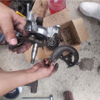 上海浦東割草機維修，現(xiàn)場歐瑪/三菱TU43割草機維修，立等可取